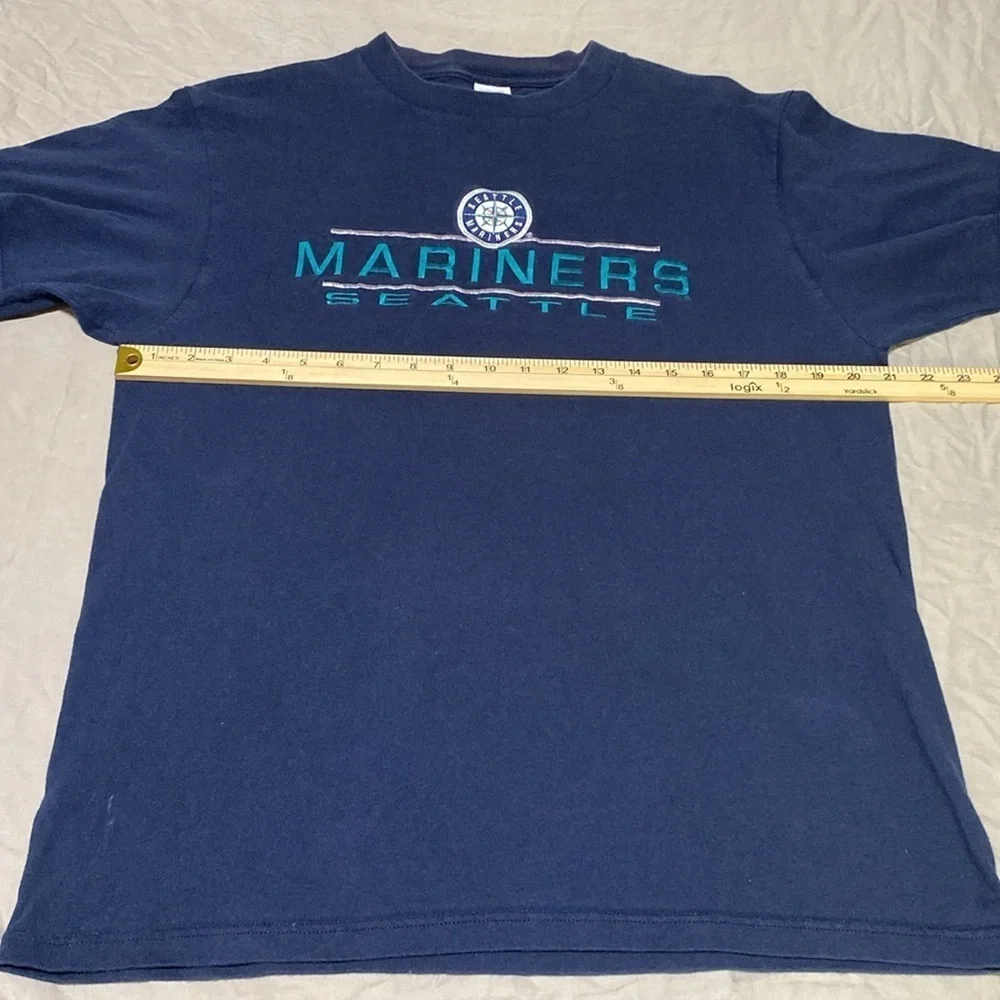 Seattle Mariners embroidered men’s size large Tshirt - Picture 7 of 8
